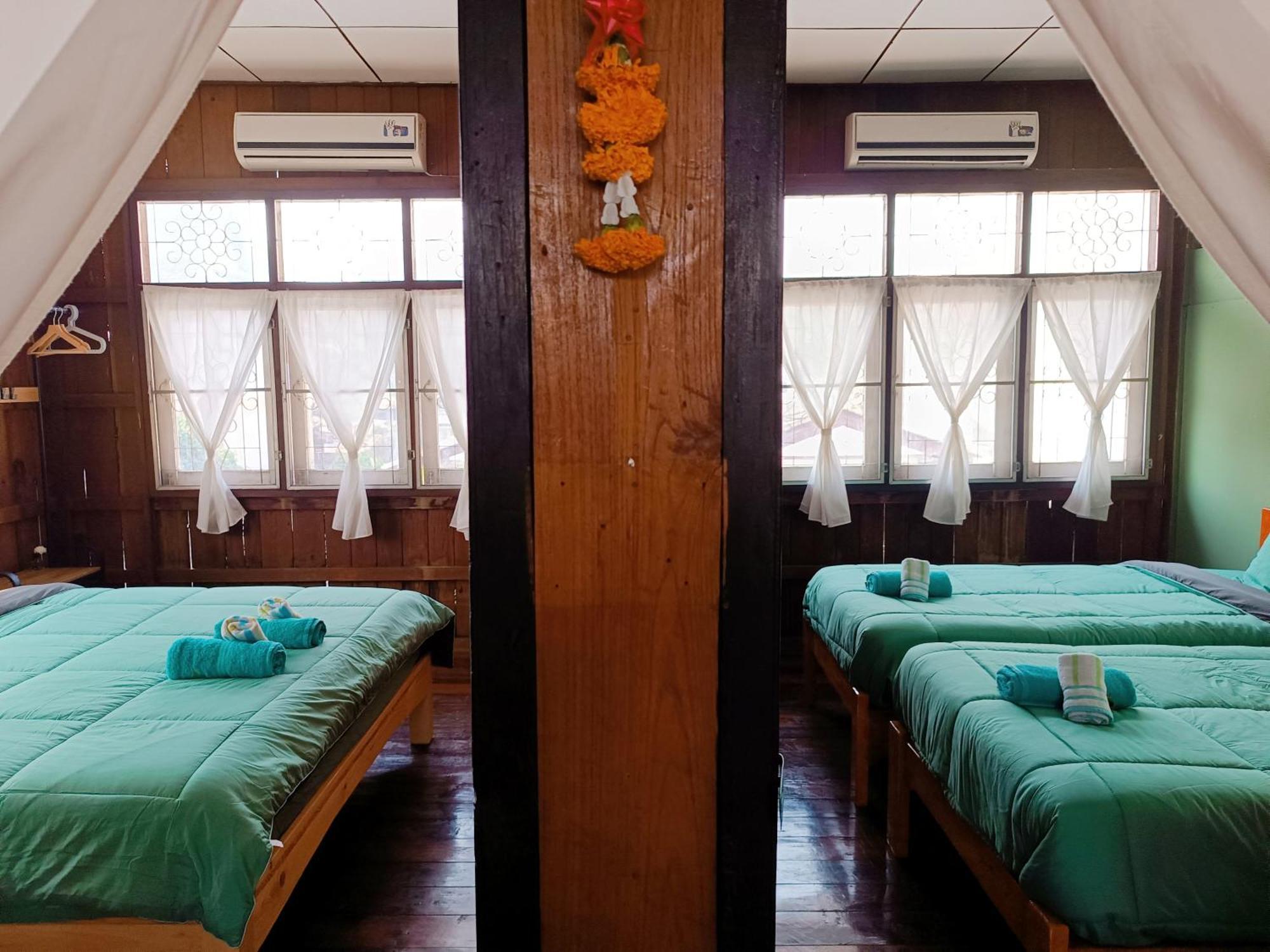 Pai Baan Homestay ปายบ้าน โฮมสเตย์ ถนนคนเดินปาย Exterior foto